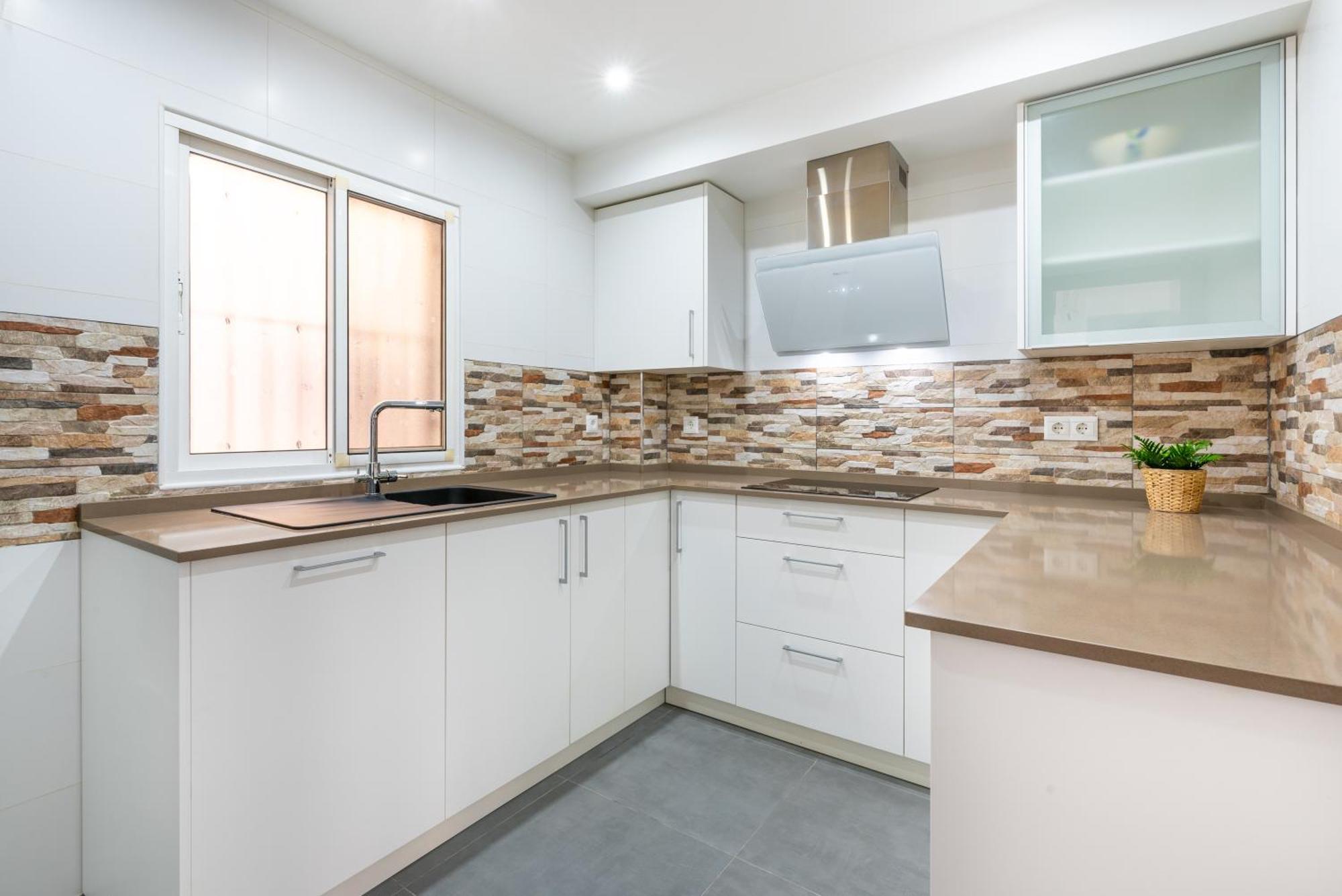 Wintowinrentals Bien Situado, Completo Y Acogedor Malaga Ngoại thất bức ảnh