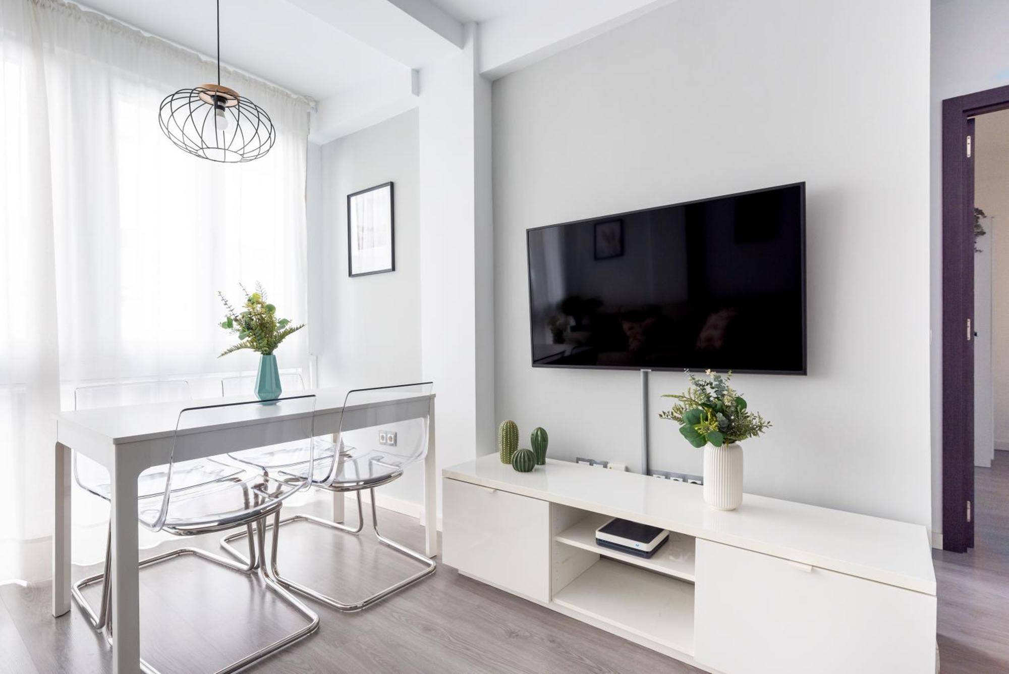 Wintowinrentals Bien Situado, Completo Y Acogedor Malaga Ngoại thất bức ảnh
