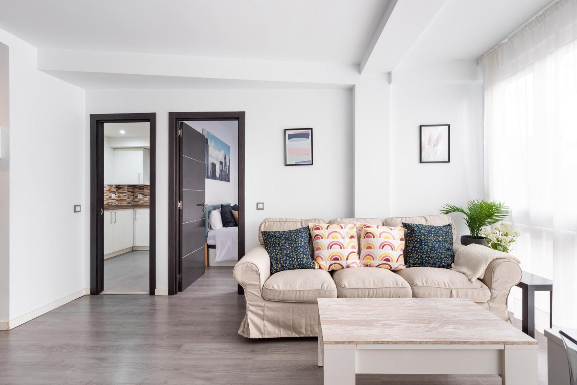 Wintowinrentals Bien Situado, Completo Y Acogedor Malaga Ngoại thất bức ảnh